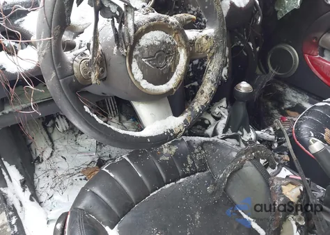 2005 Mini Cooper S из США, поврежденный, VIN WMWRE33575TL14541